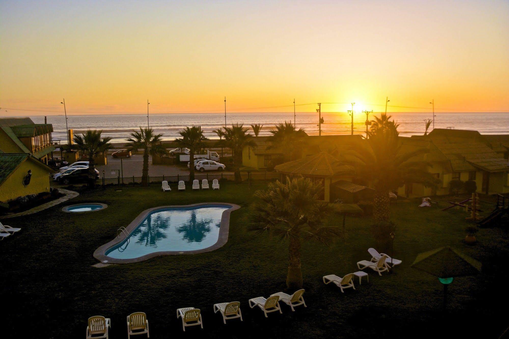 Hotel Y Cabanas Mar De Ensueno Ла Серена Екстериор снимка